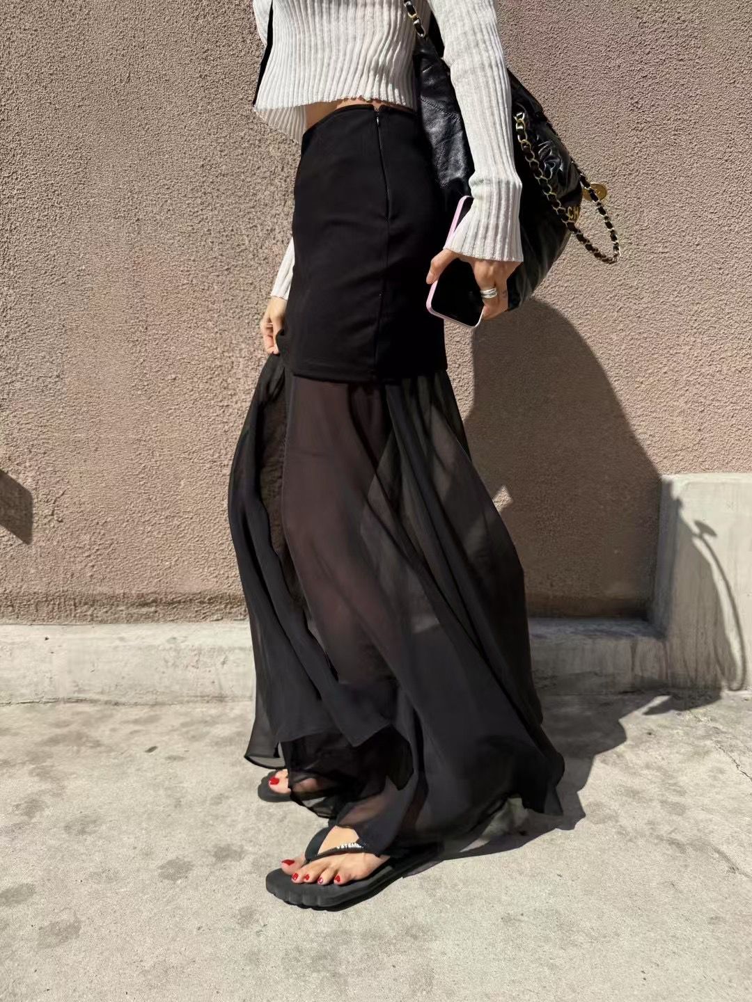 CONTRAST FABRIC SHEER SKIRT