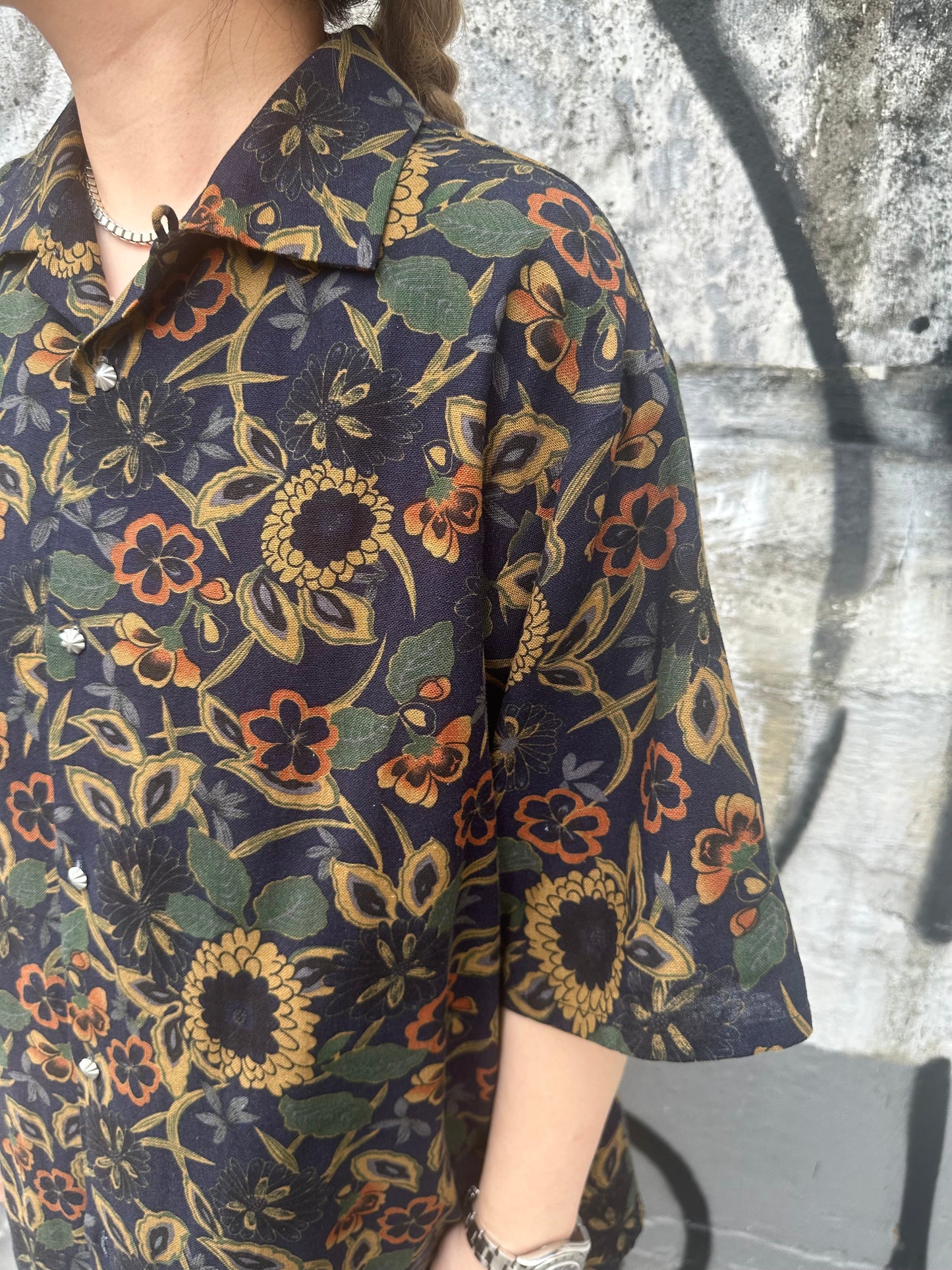 • FUSSY MADE • VINTAGE INSPIRED FLORAL MOTIF SHIRT