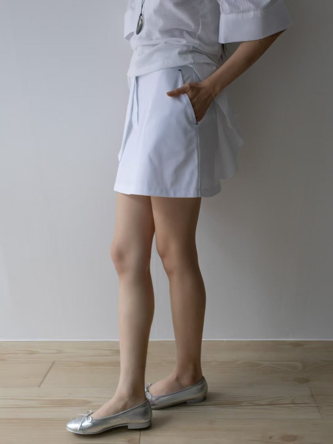 CLASSY MINI SKIRT SHORTS
