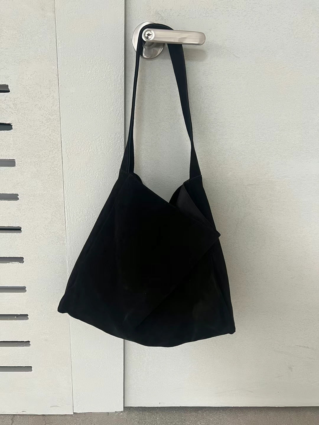 SUEDE LEATHER SHOULDER BAG
