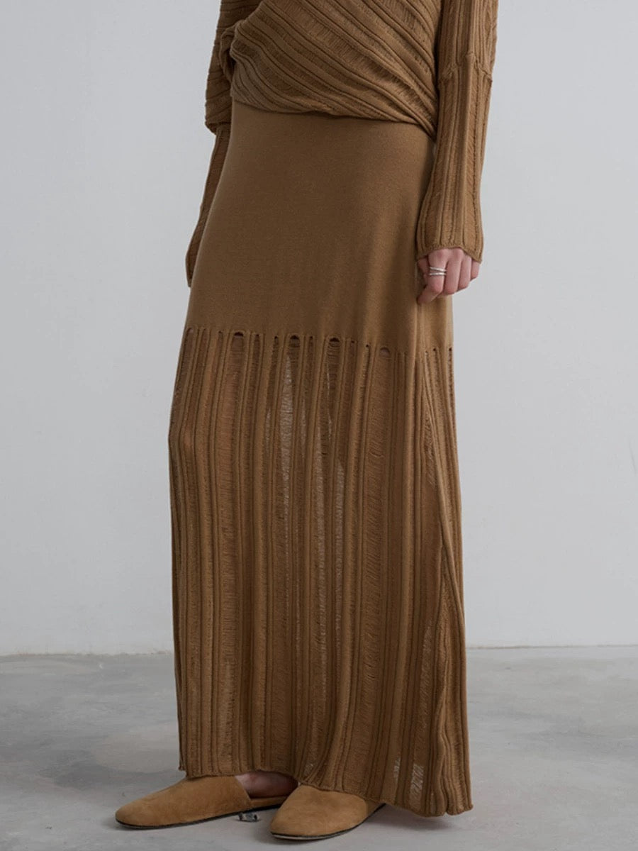 DISTRESSED KNIT MAXI SKIRT