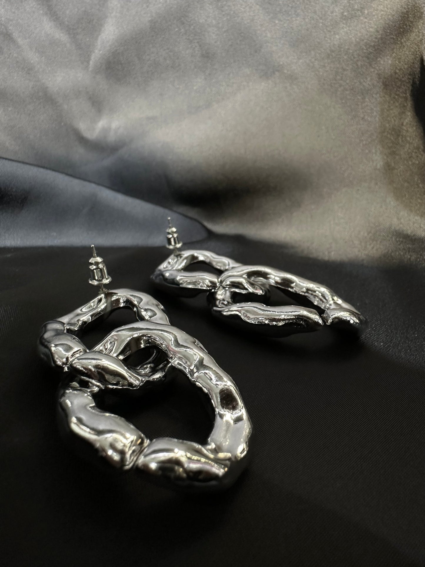CHUNKY CHAIN EARRINGS