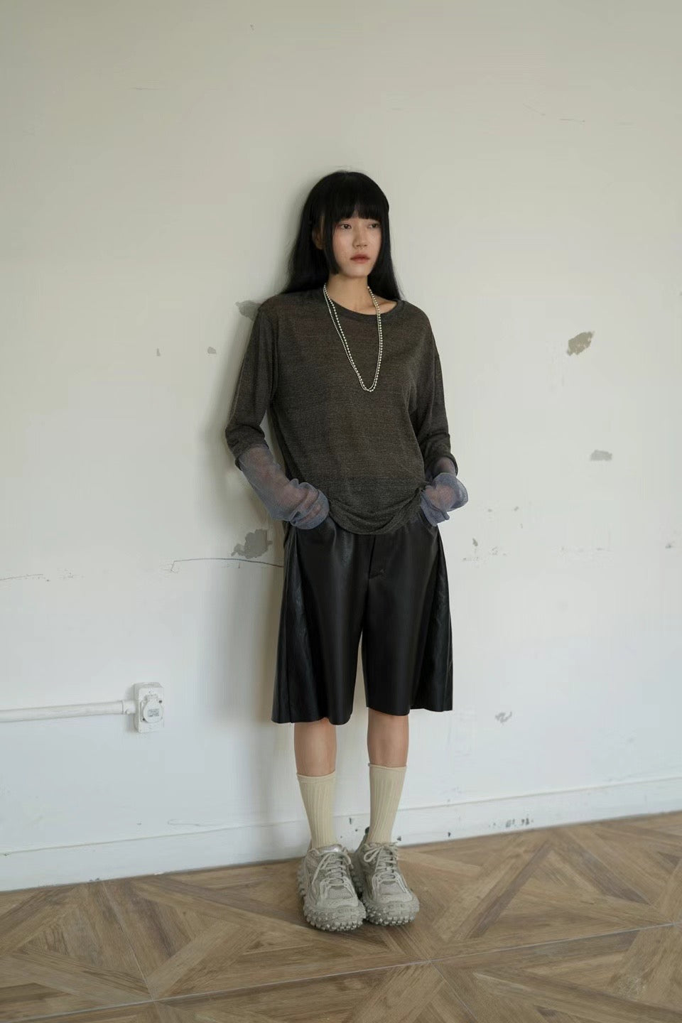 THIN DRAPED LONG SLEEVES TOP