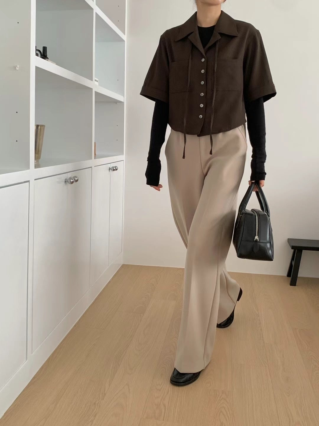 6 BUTTONS CROP SHIRT