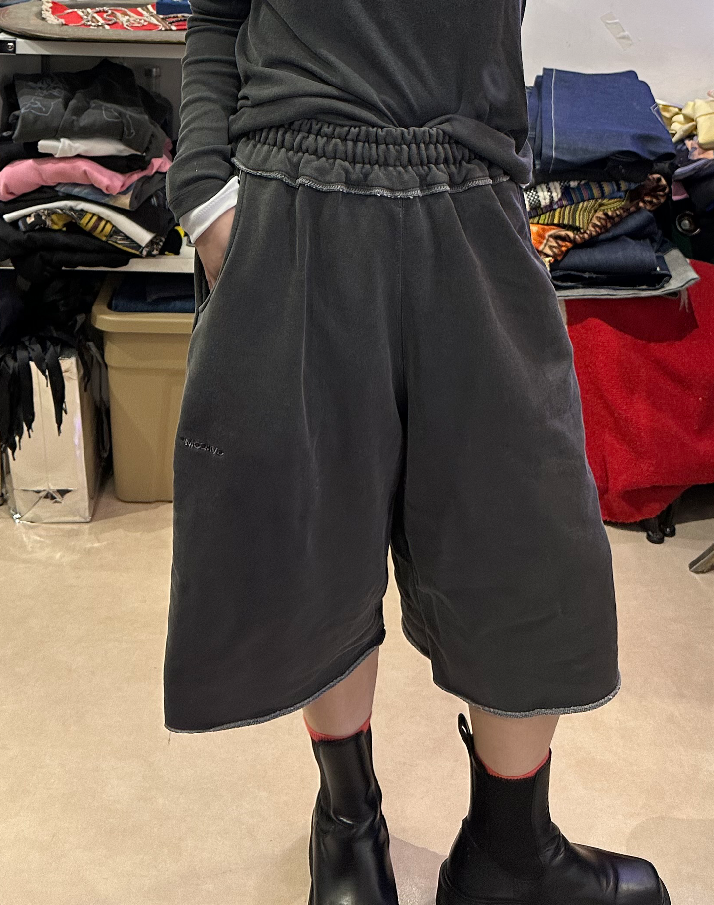 COTTON KNEE LENGHT SHORTS