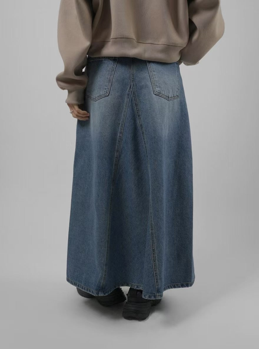 DENIM A CUTTING SKIRT