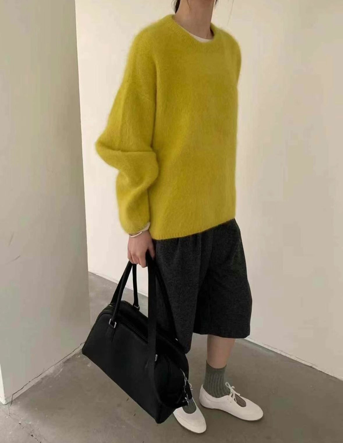 CREW NECK MOMO KNIT