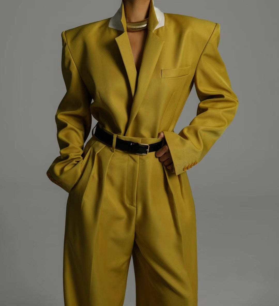 FW24 INWARD DOUBLE PLEATED TROUSERS