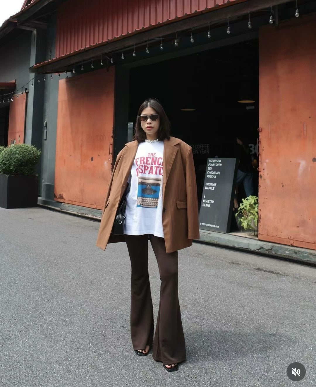 FRENCH TEE