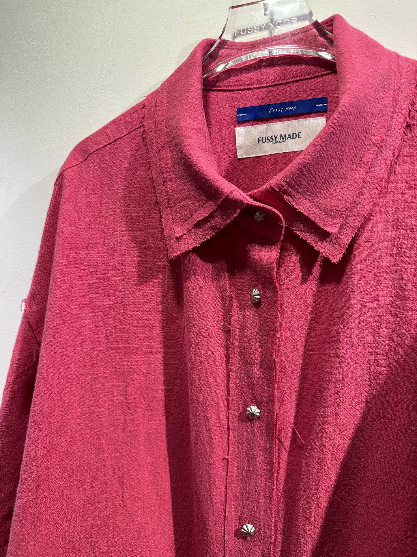 • FUSSY MADE • FRAYED EDGE PINK SHIRT