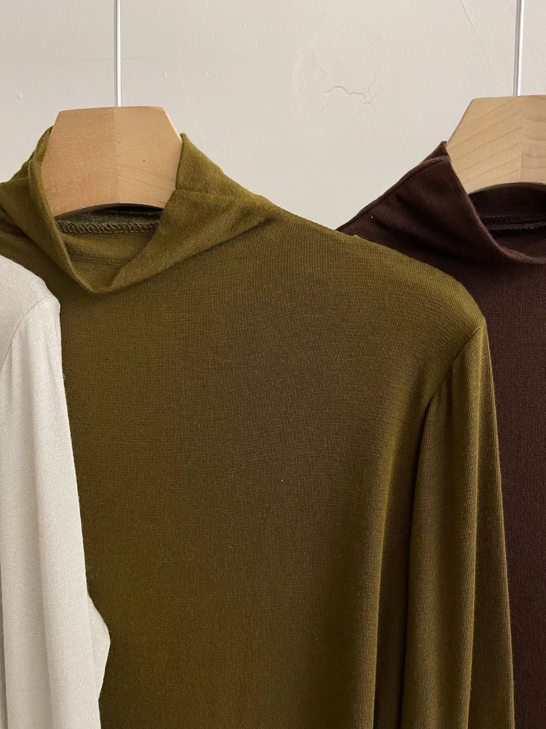 BASIC TURTLE NECK SOFT TOP