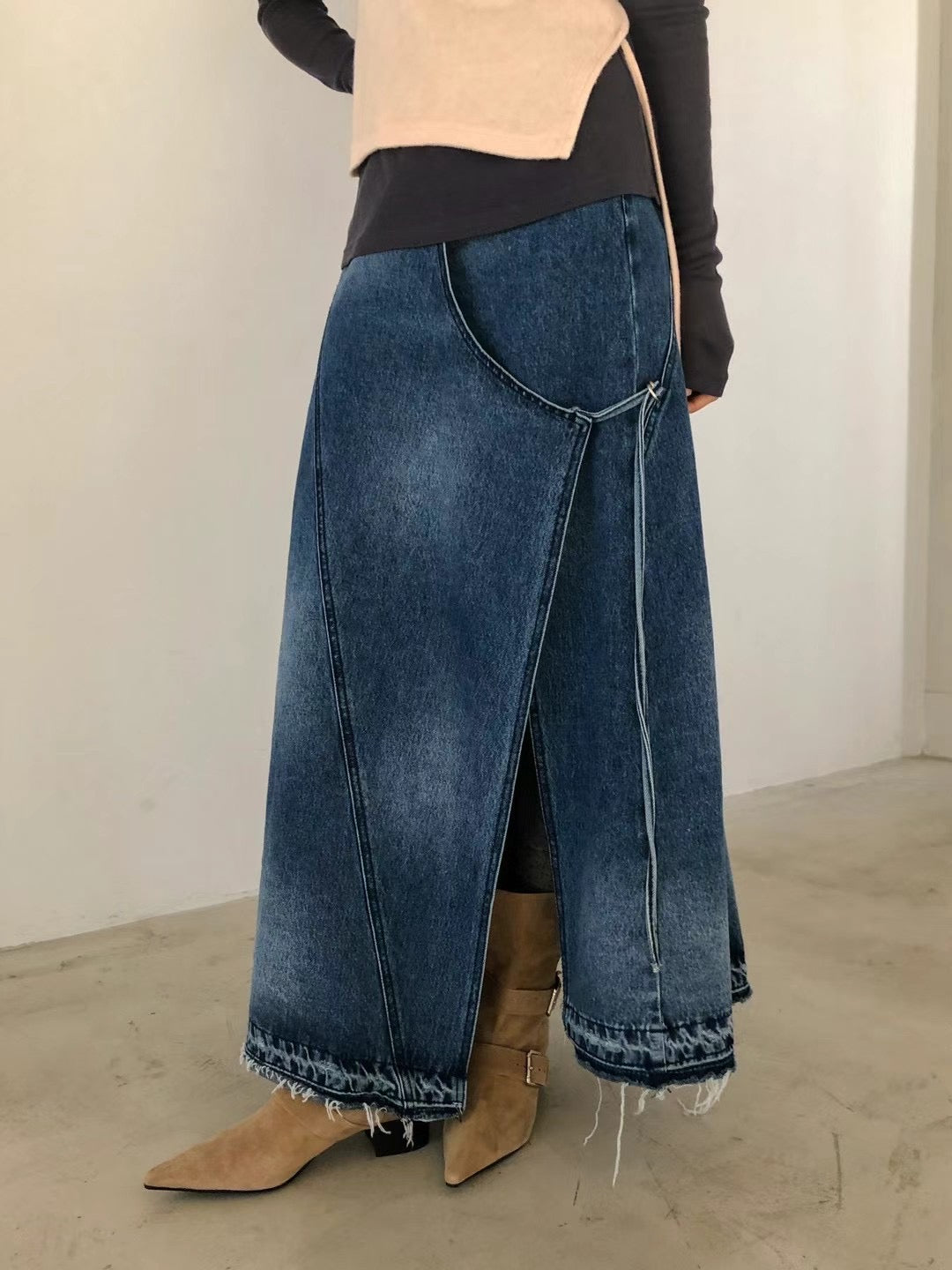 !!!EARLYBIRD SPECIAL OFFER until Sunday!!! SIDE STRAP LAYERED DENIM SKIRT