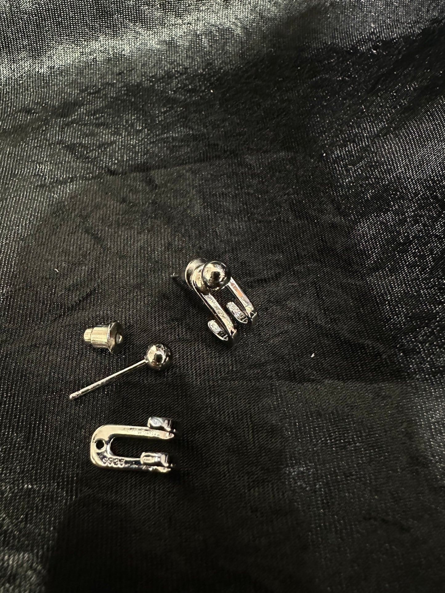 925 CLAW EARRINGS