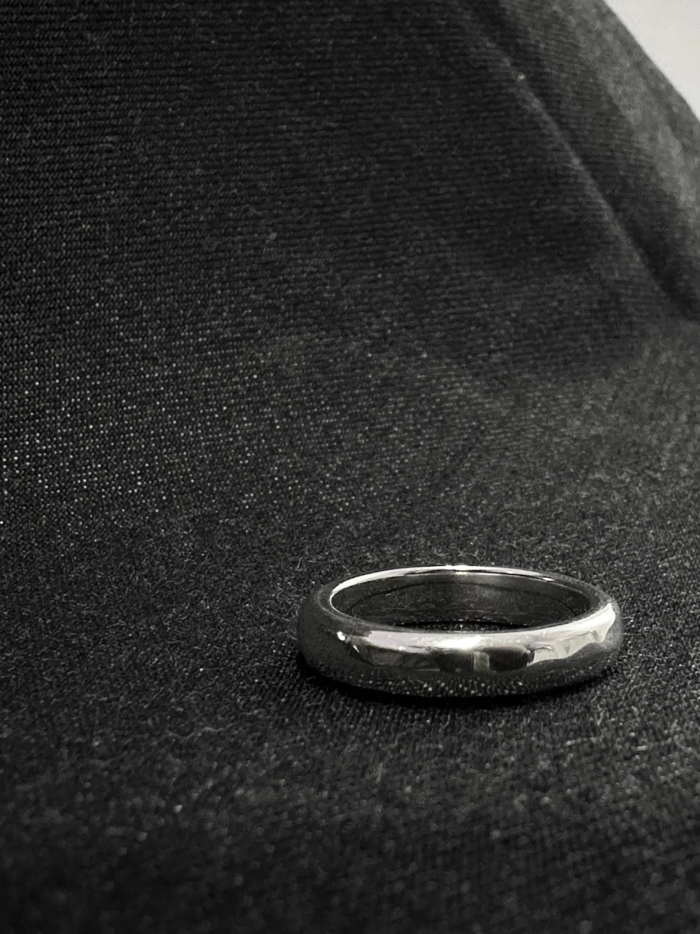 925 UNEVEN RING