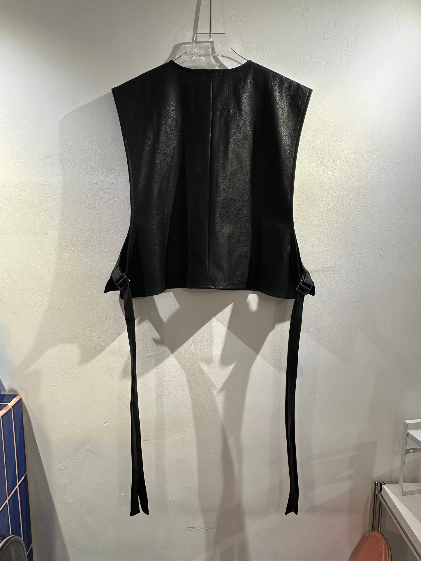 • FUSSY MADE • STRAPPED LAYERING VEST - PU BLACK