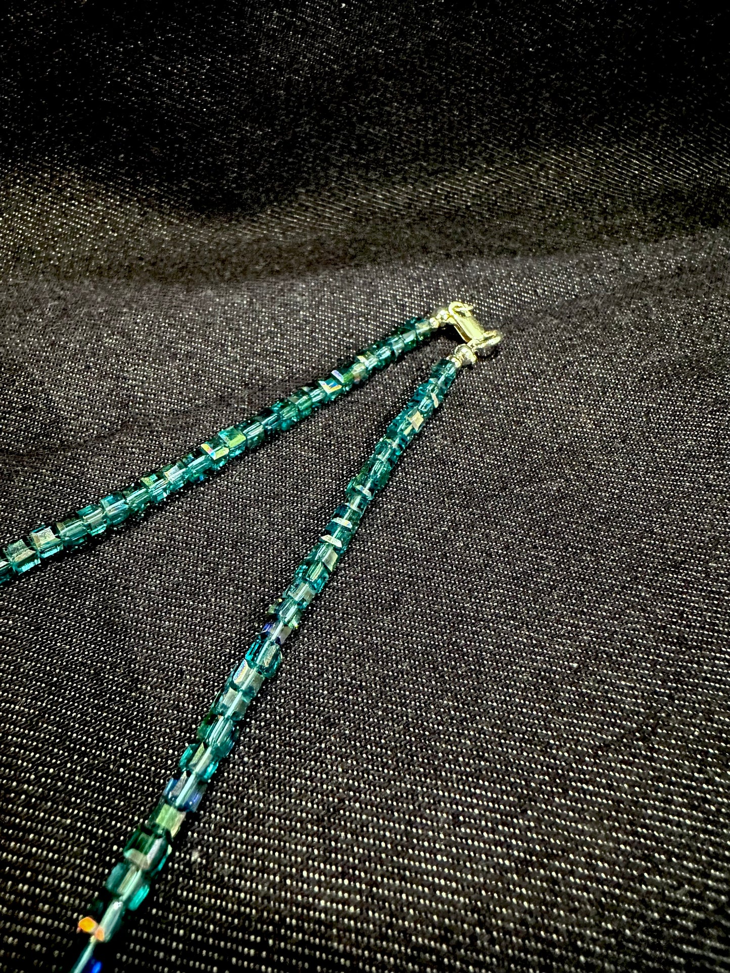 JAPAN CUBIC GLAZE BEADS NECKLACE ( SMALL )