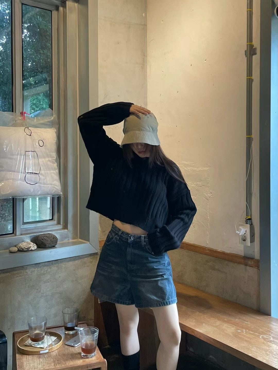 WIDE RIBBED CROP KNIT