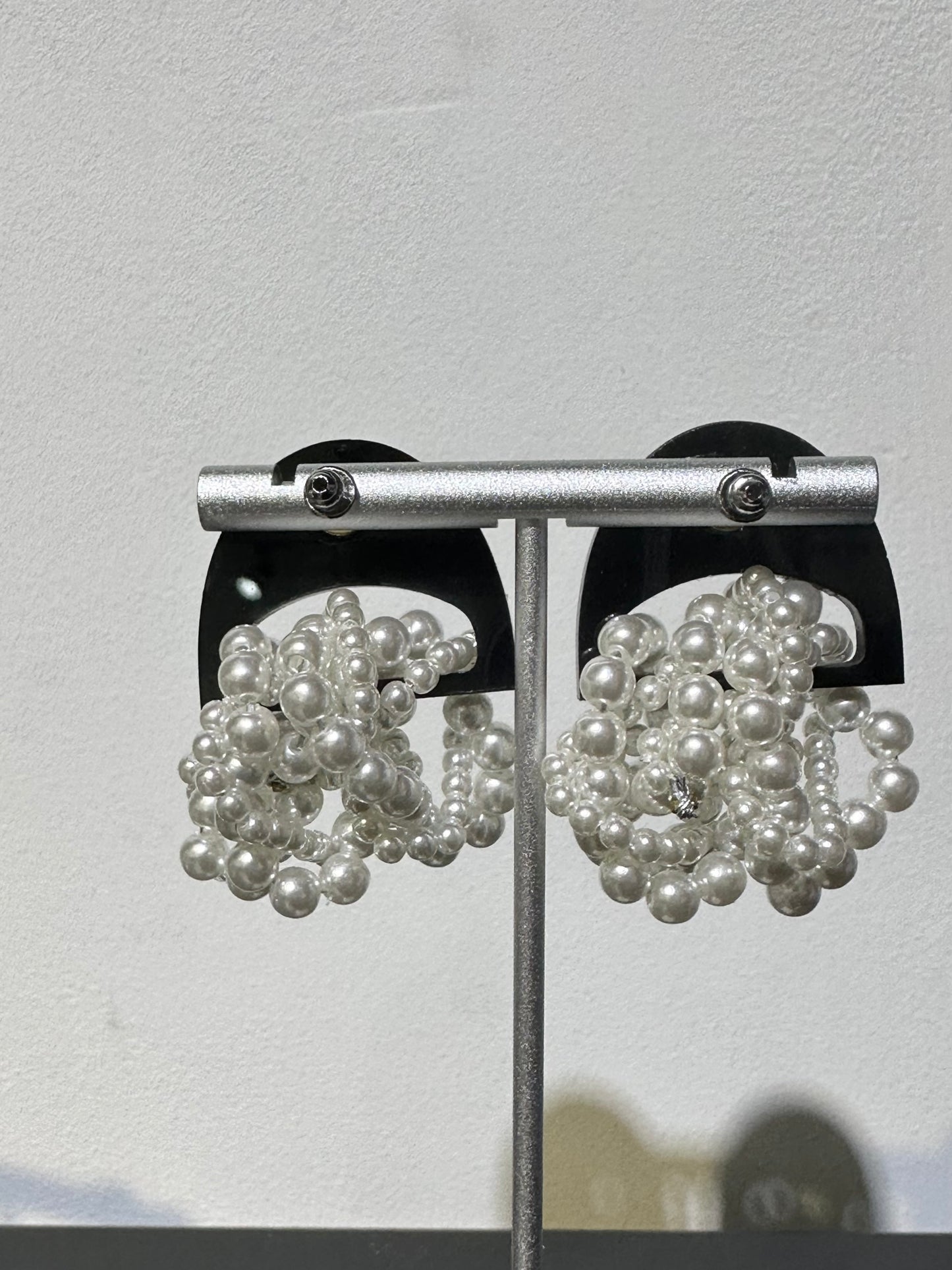 SEMICIRCLE SEED PEARL EARRINGS