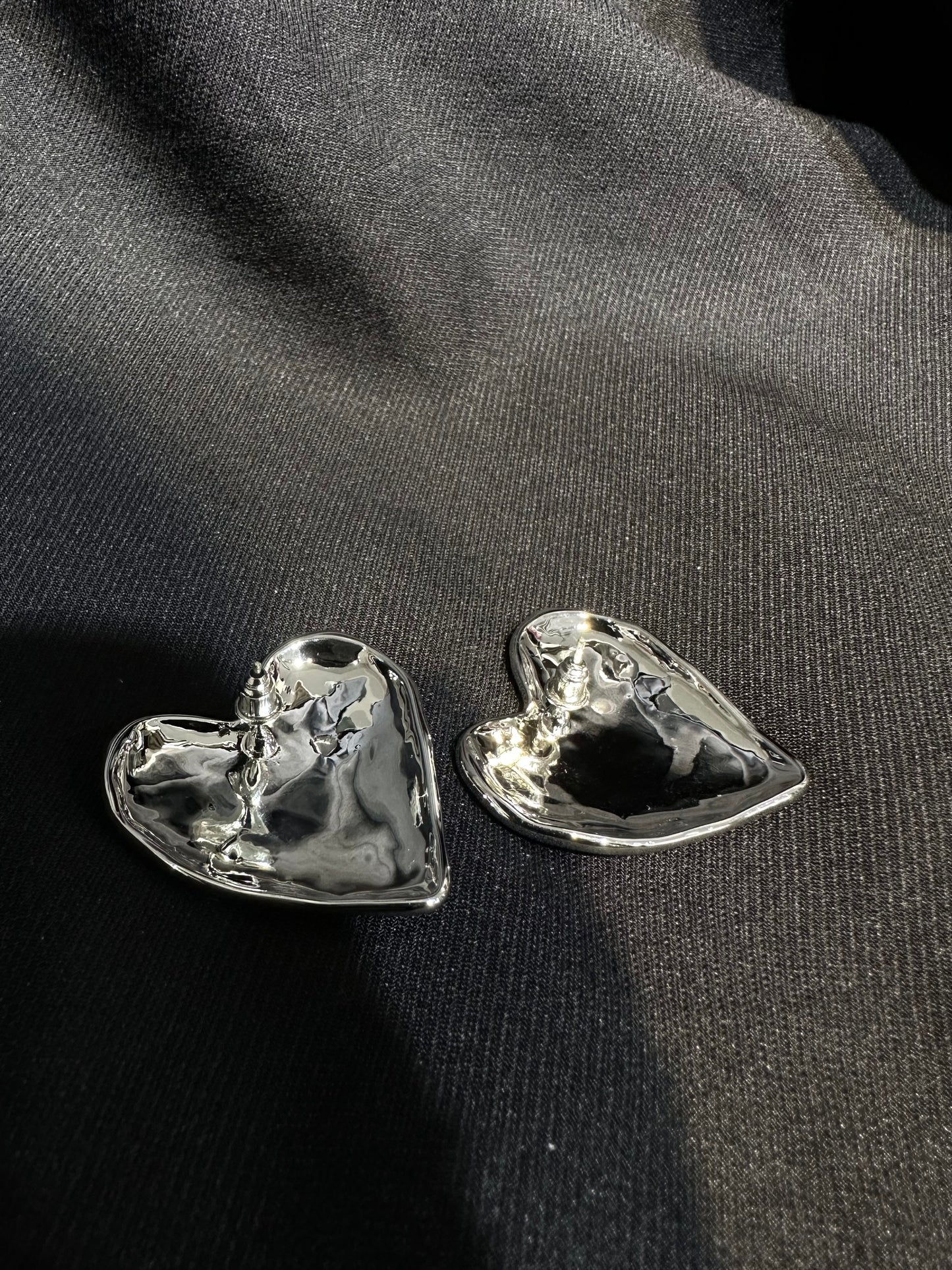 925 BIG HEART EARRINGS