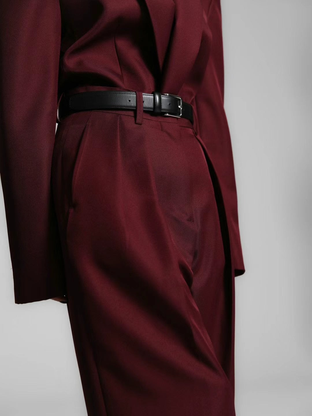FW24 INWARD DOUBLE PLEATED TROUSERS