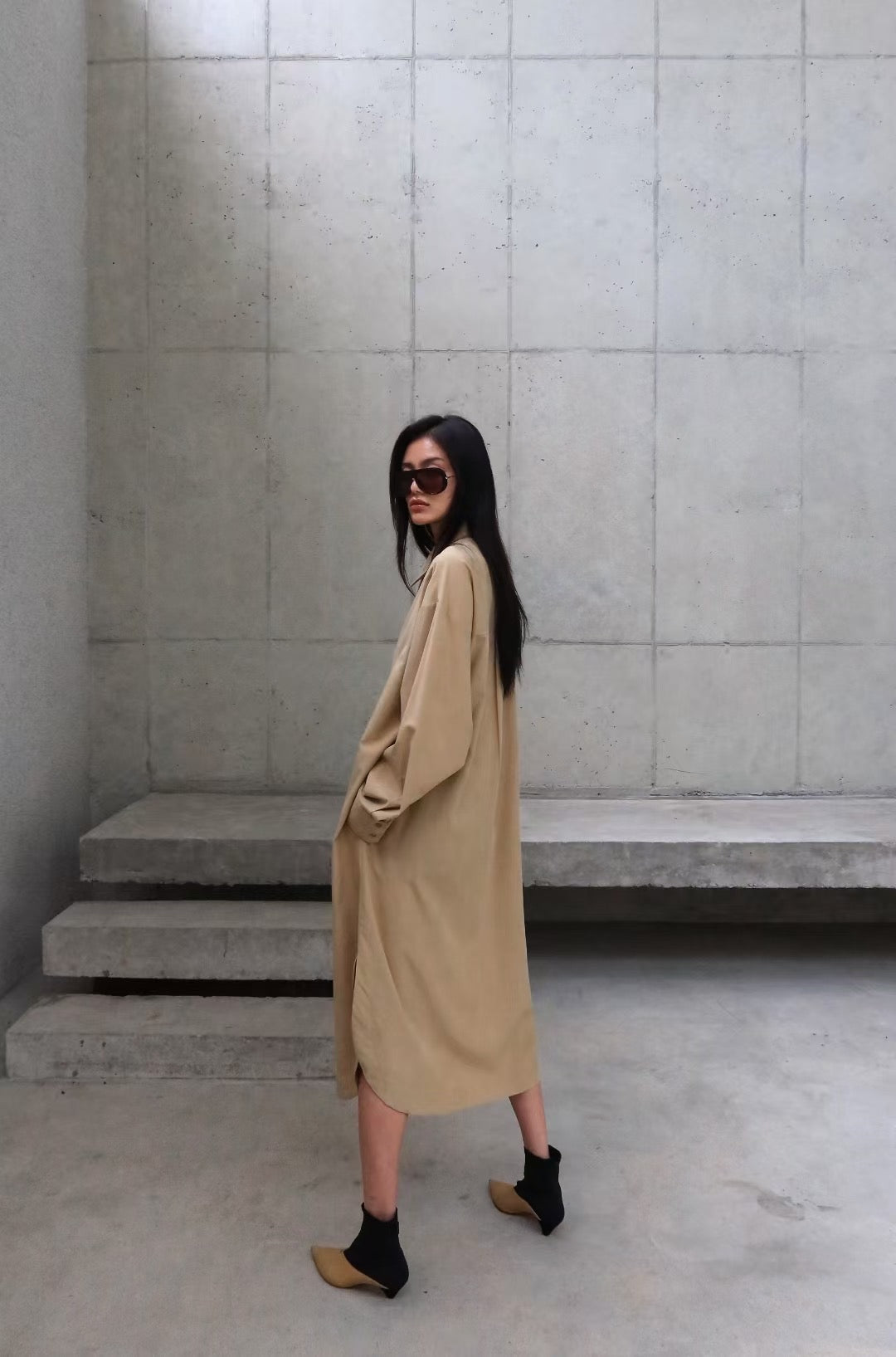 TIE-ACCENTED LONG SHIRT