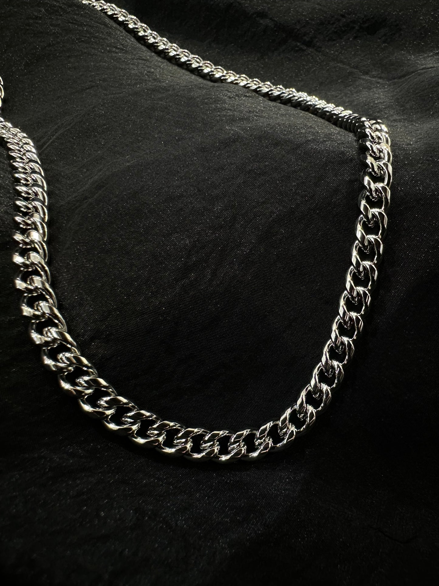 TITANIUM STEEL 0.6MM CHAIN NECKLACE