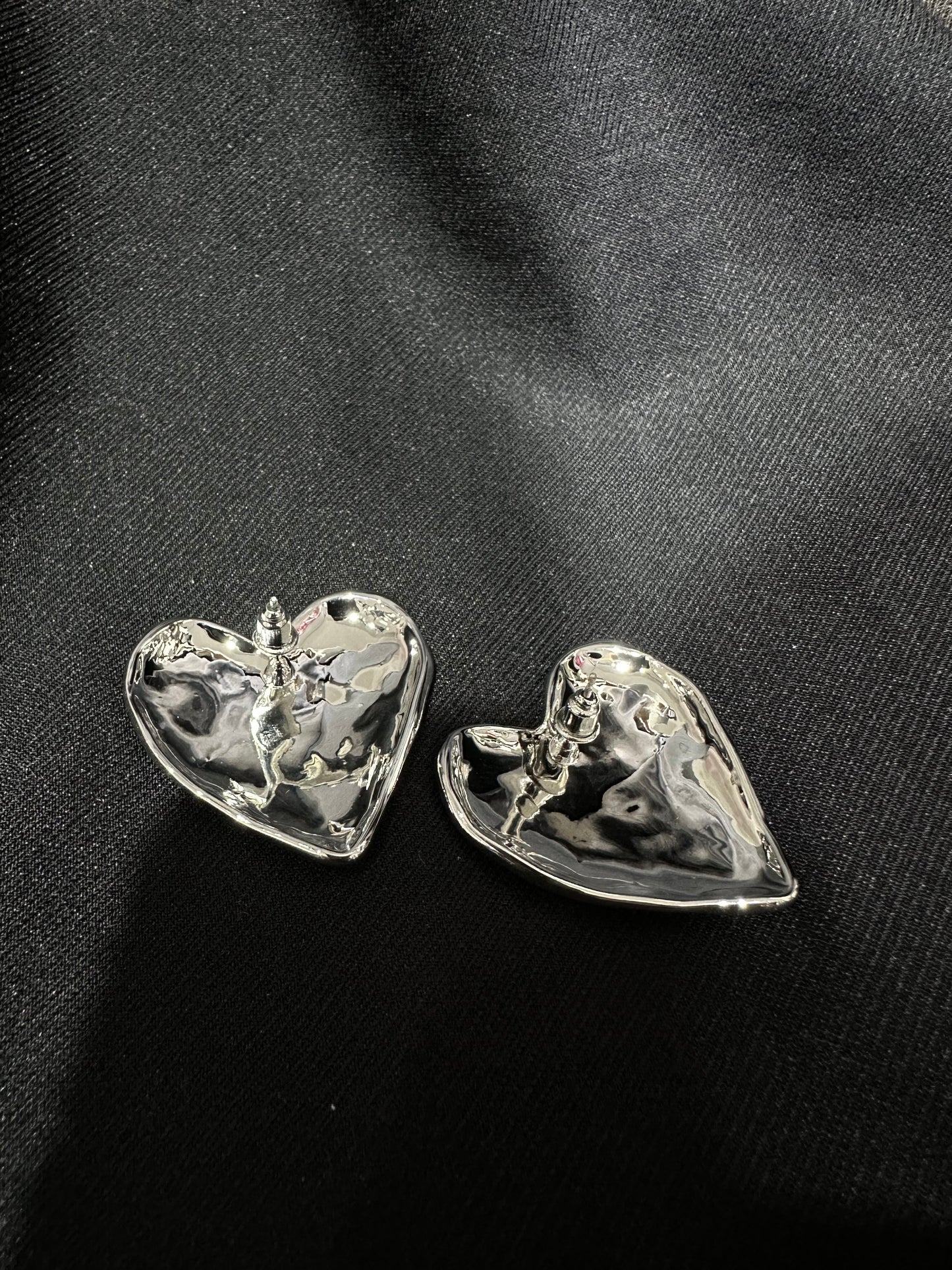 925 BIG HEART EARRINGS