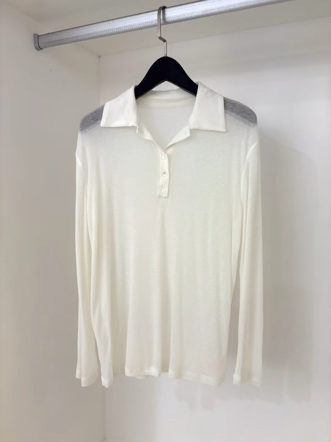 GAUZY POLO TOP