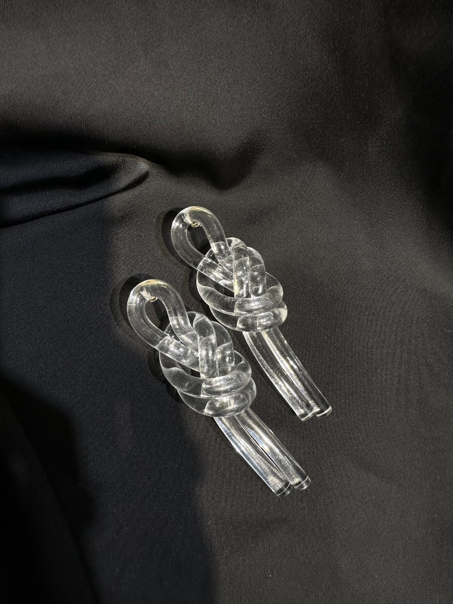 ACRYLIC ROPE KNOT EARRINGS