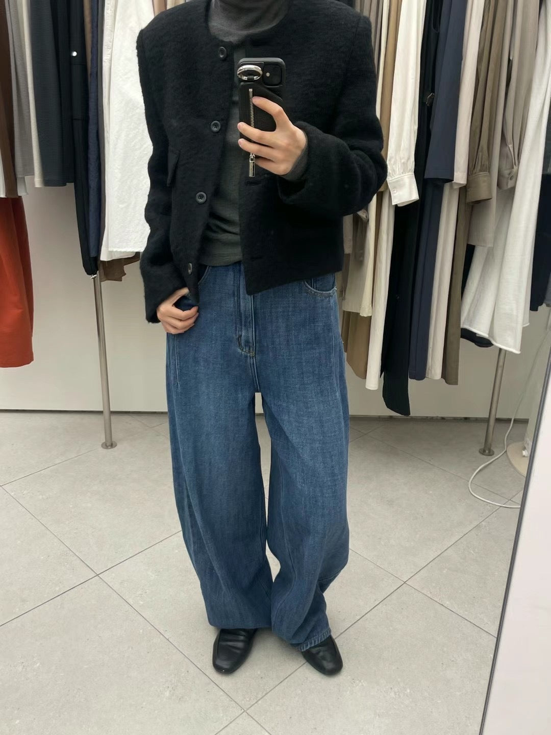 BALOON CUTTING JEANS - 1 COLOUR