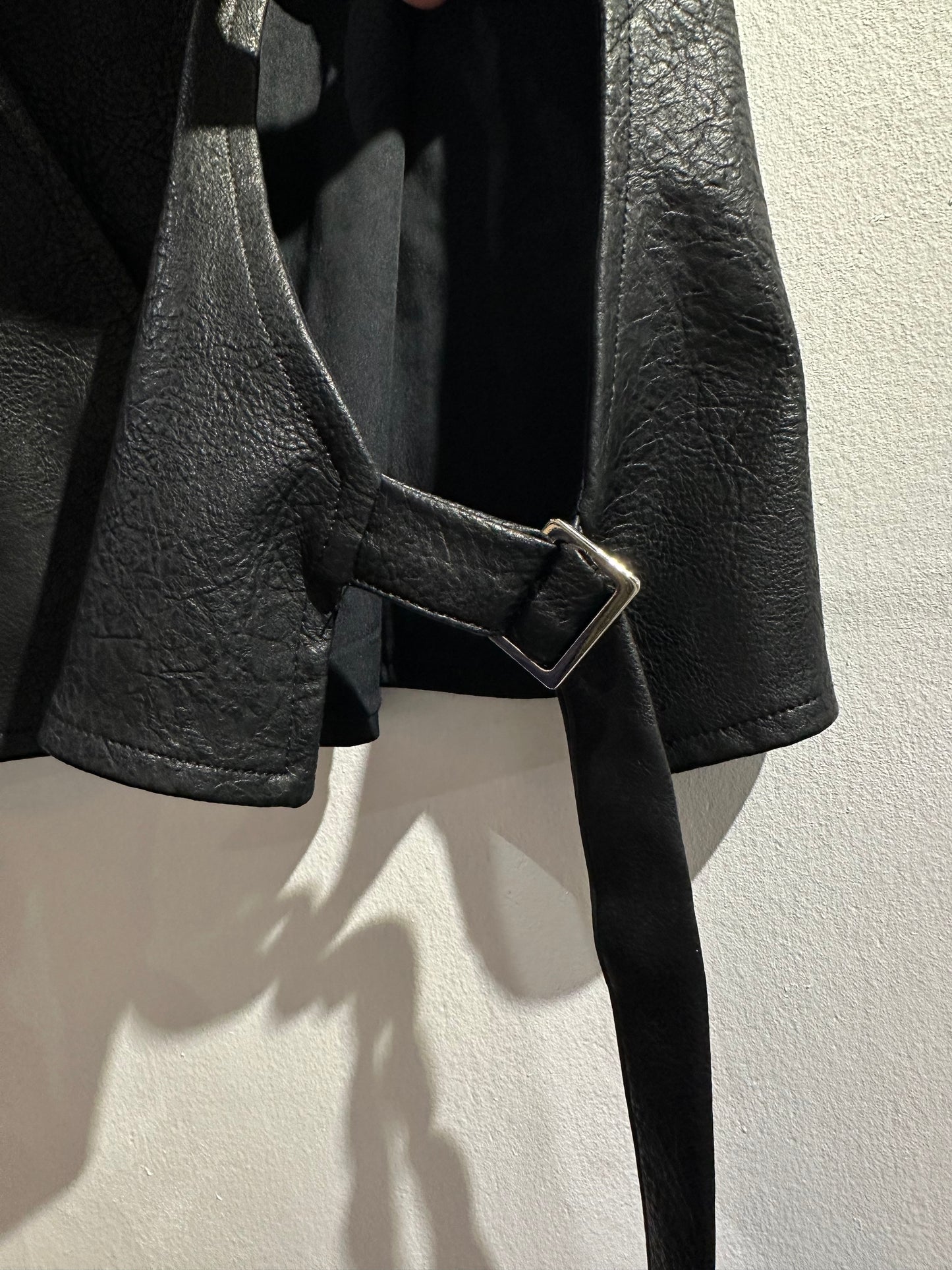 • FUSSY MADE • STRAPPED LAYERING VEST - PU BLACK