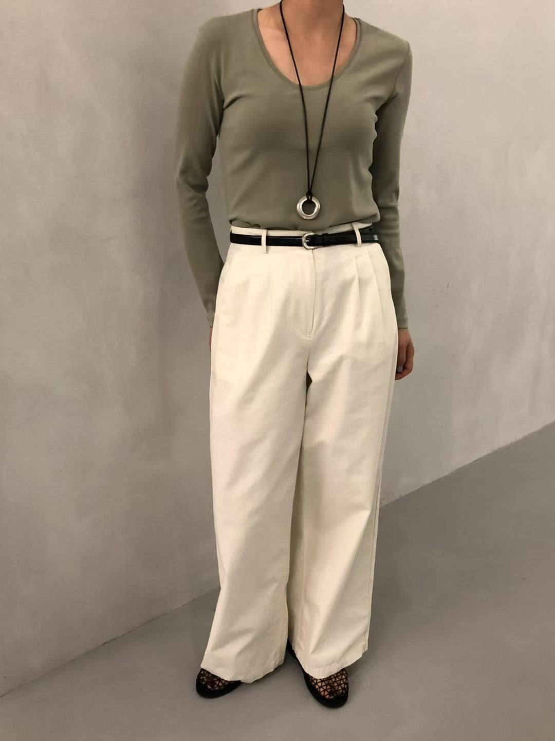 U NECK COTTON TOP