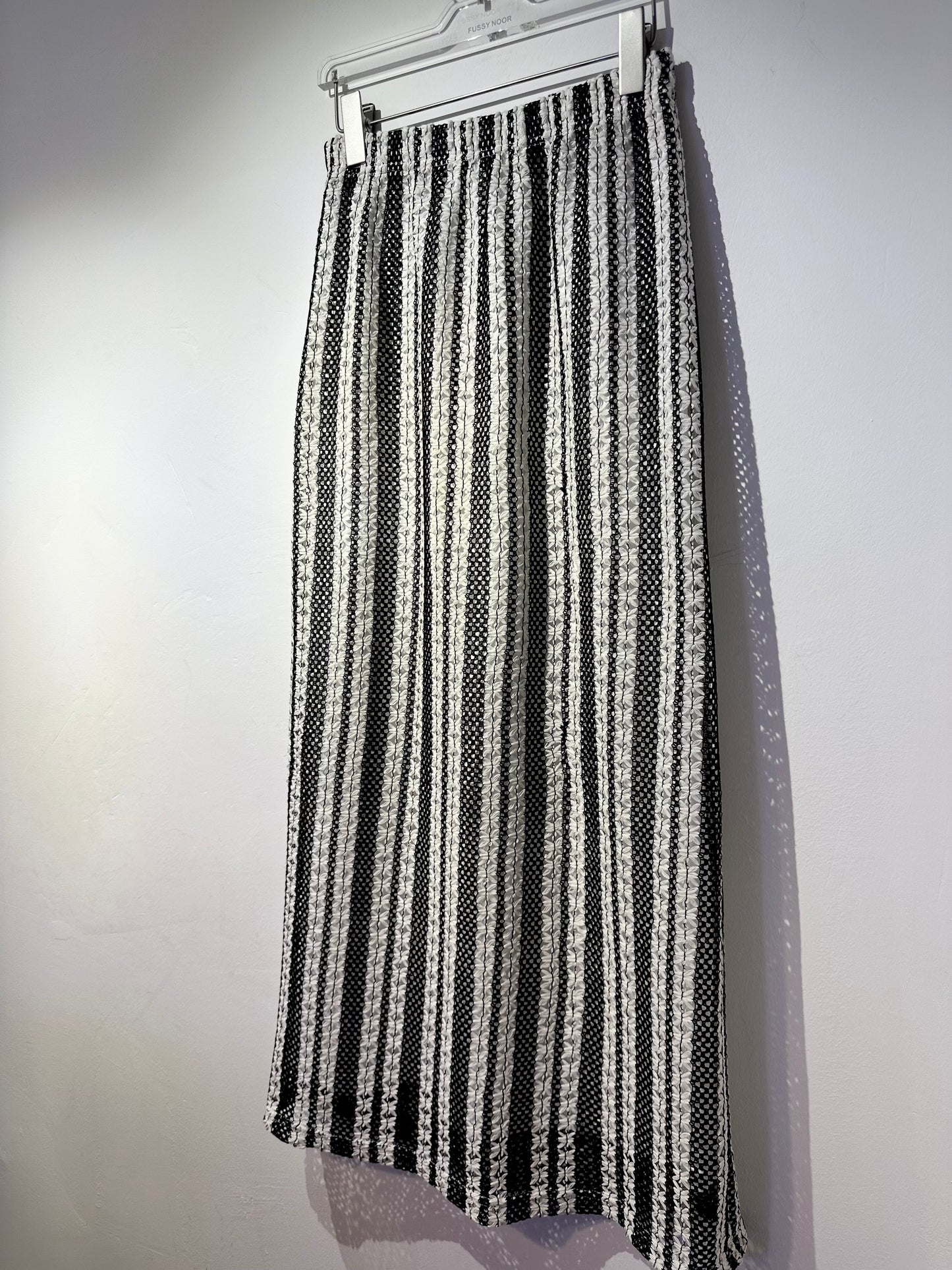 • FUSSY MADE • BKW CROSS KNIT SKIRT