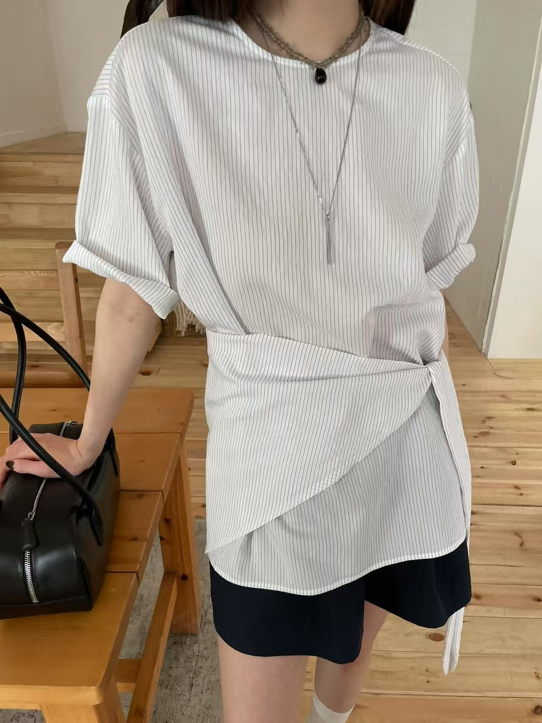 TRIANGLE SHAWL BLOUSE