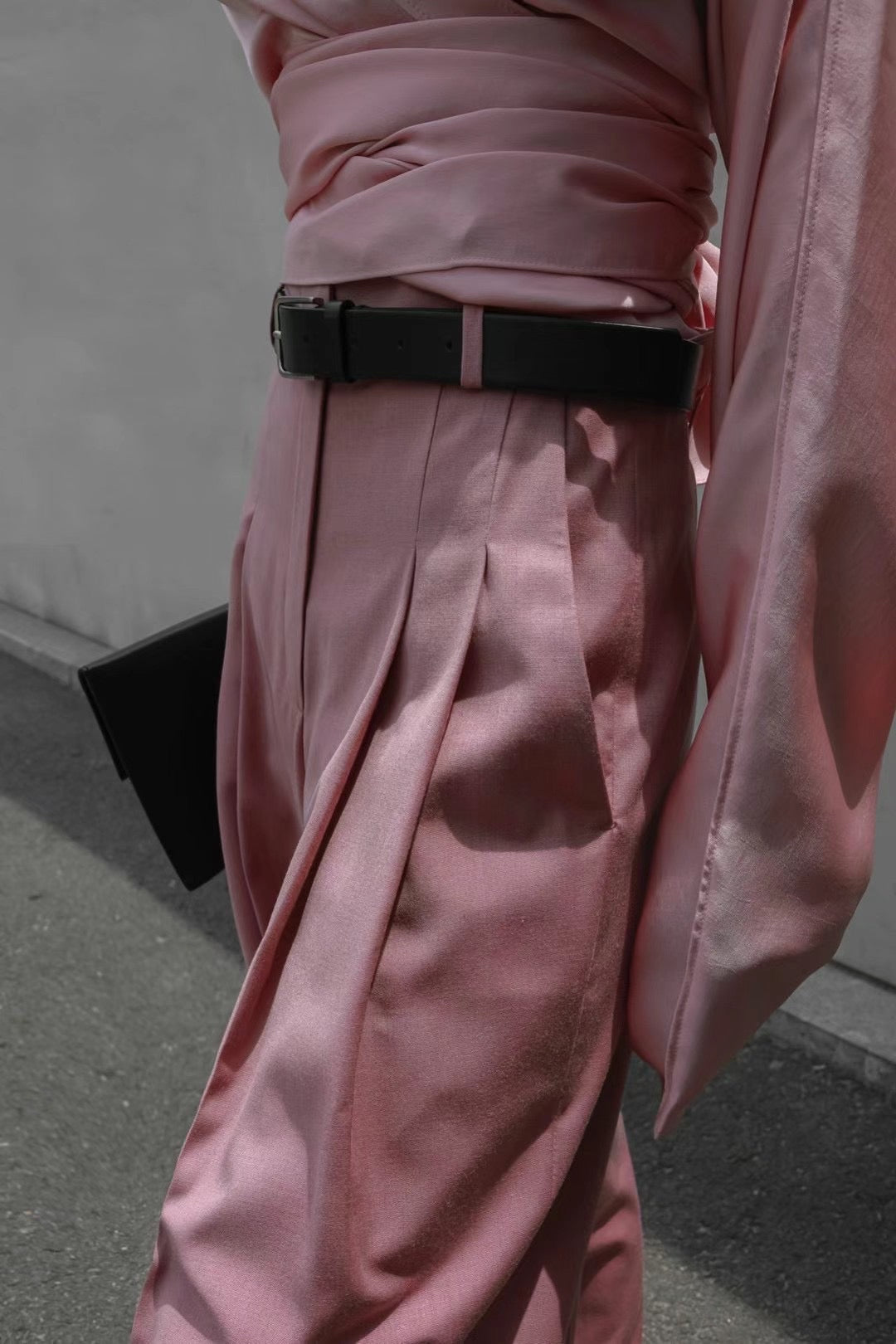 HIGH WAIST THIN TEXTURE TROUSER