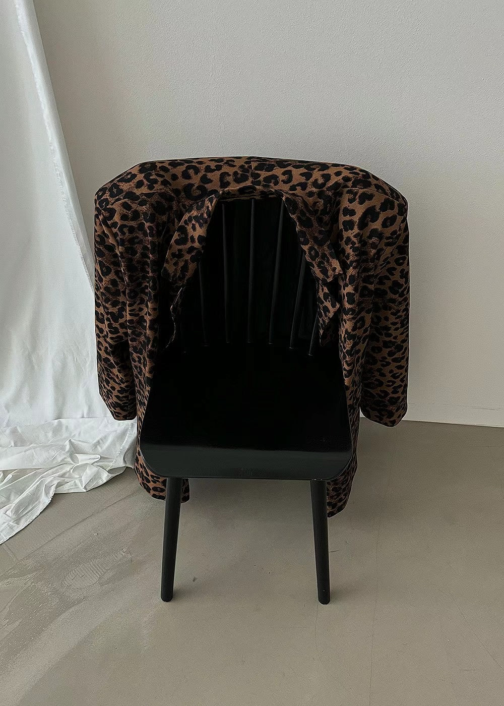 TRENDY LEOPARD PRINTED BLAZER