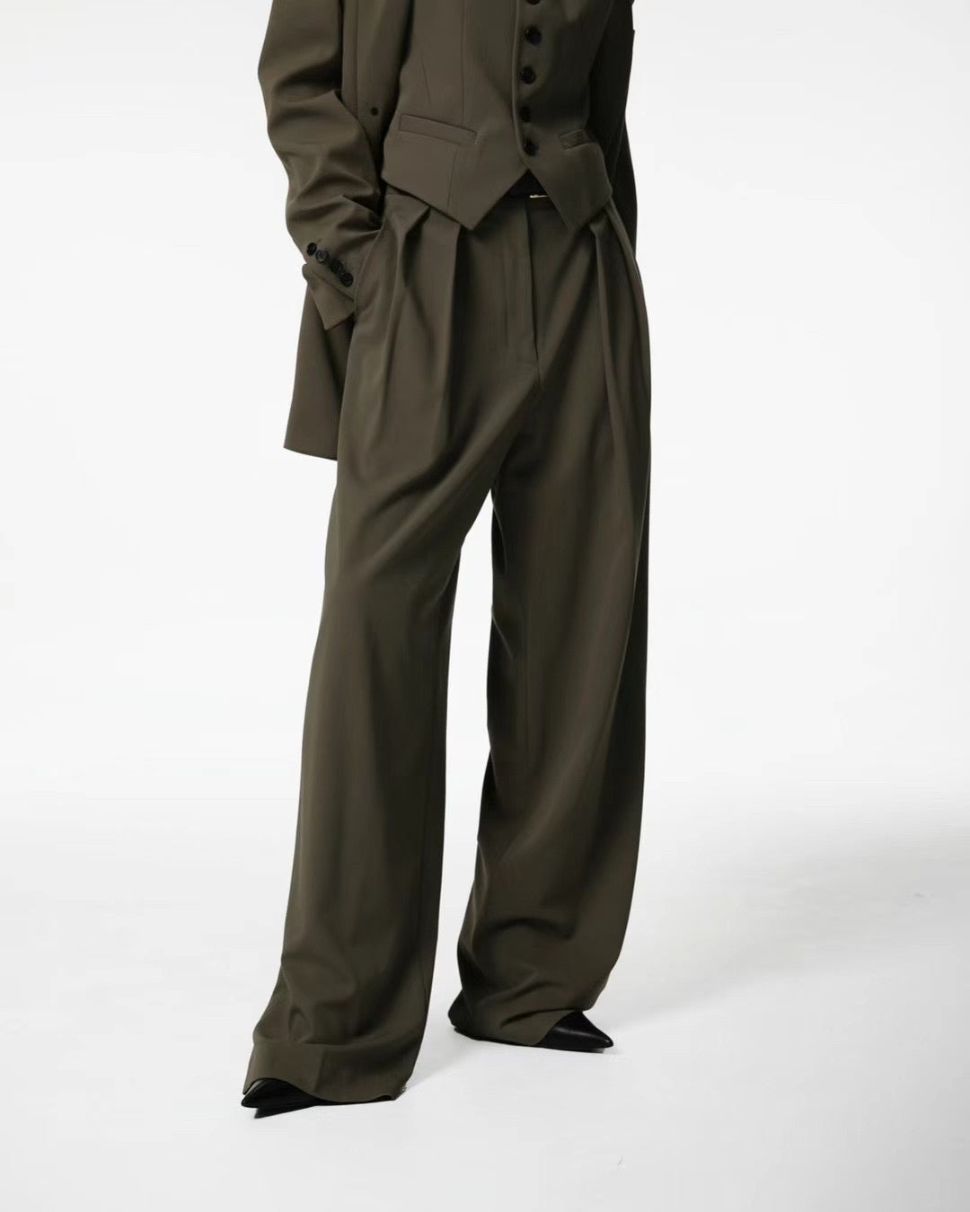 INWARD DOUBLE PLEATS TROUSERS
