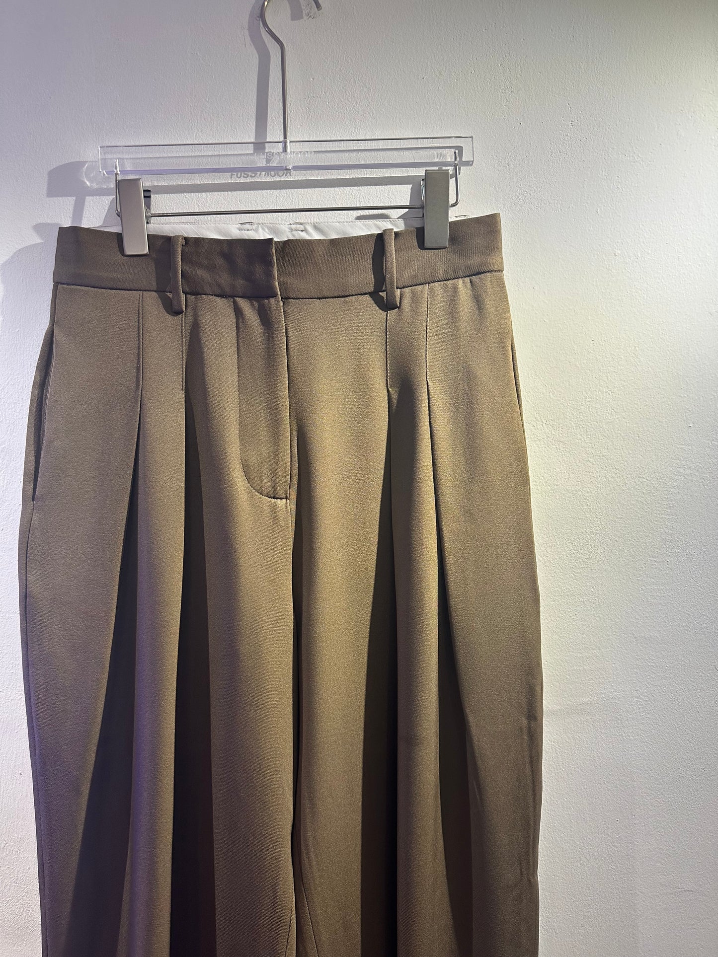 • FUSSY MADE • DOUBLE DART TROUSERS