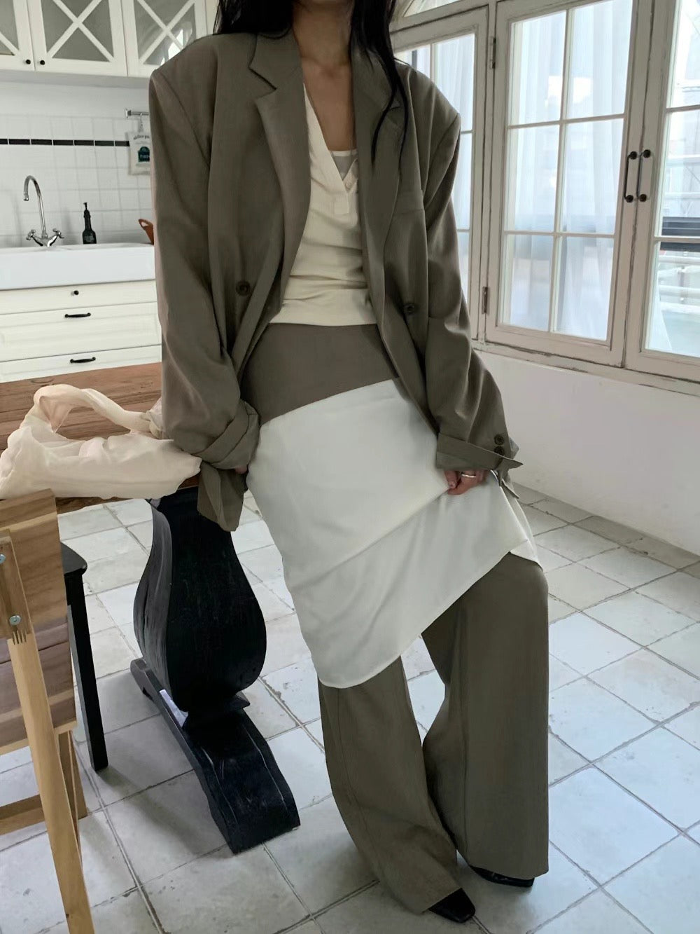 FRONT CREASE LINE PANTS