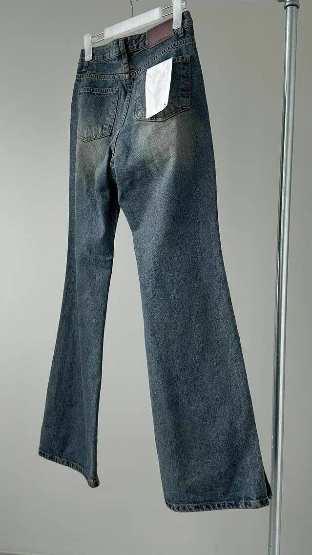 SLIM CUT FLARE WASHED JEANS