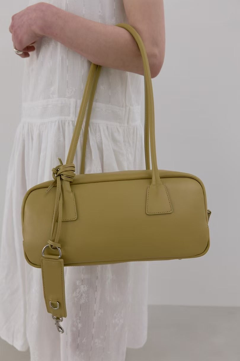 CALF LEATHER BAGUETTE BOXY HANDLE BAG