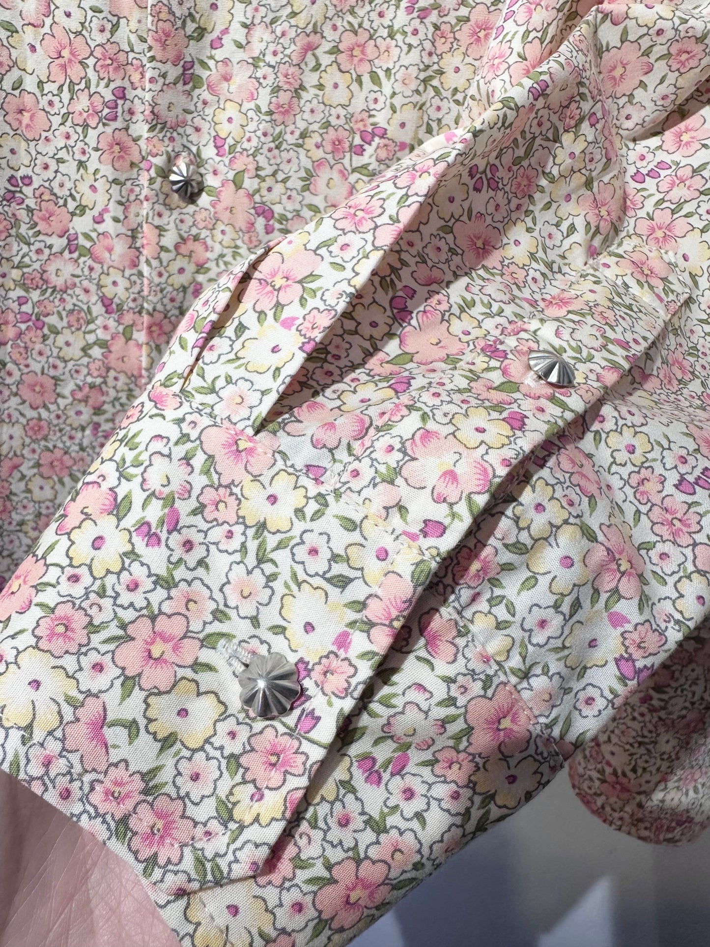 • FUSSY MADE • FLOWER BLOSSOM SHIRT ( LIBERTY OF LONDON FABRIC )
