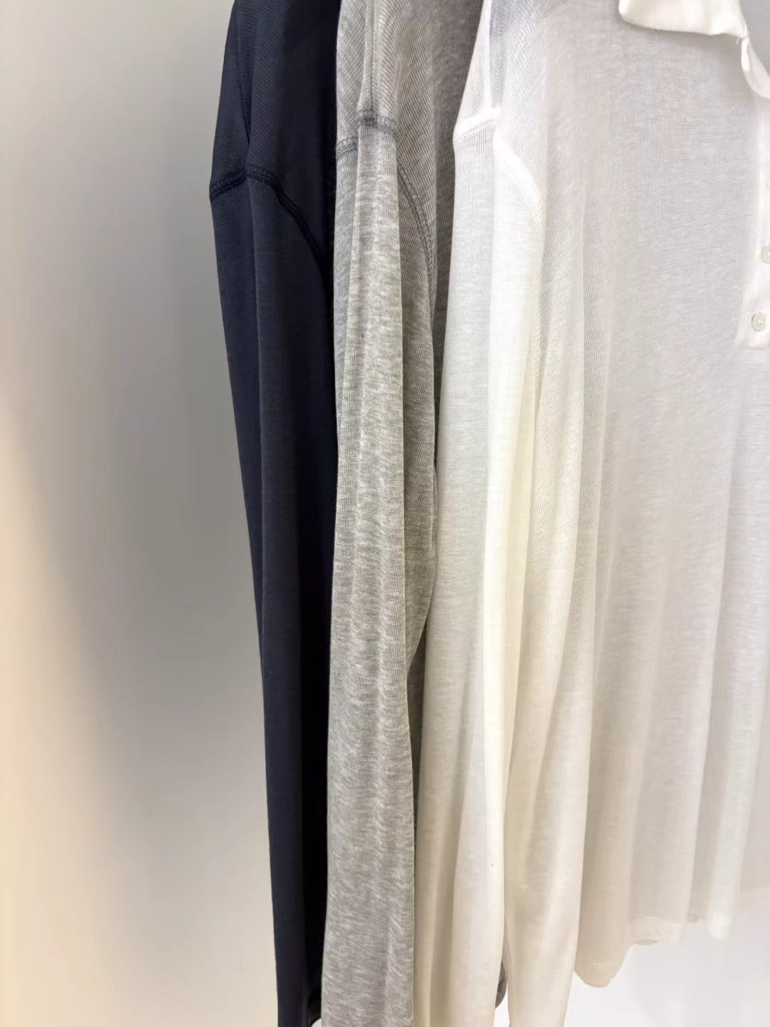 GAUZY POLO TOP