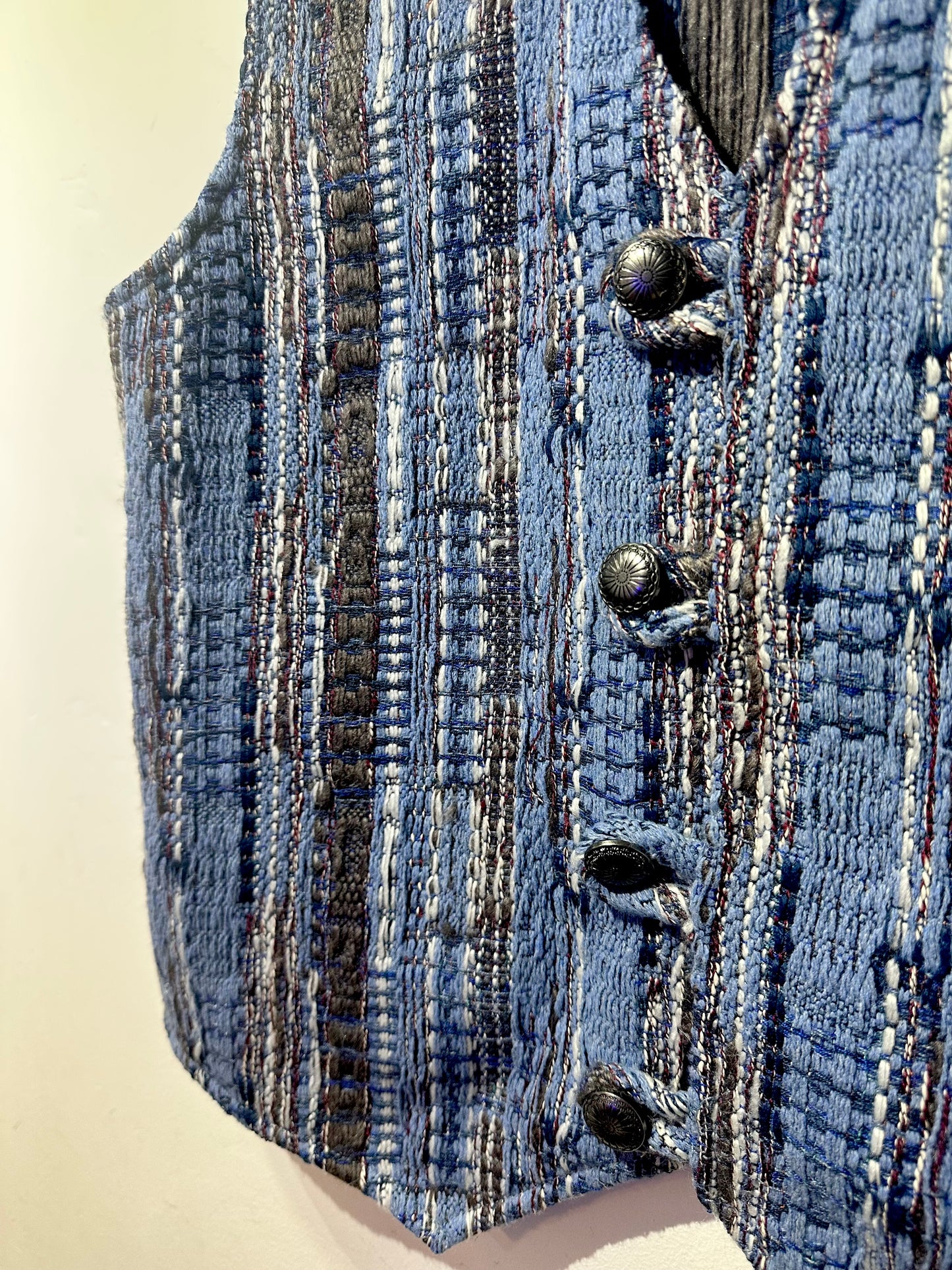 • FUSSY MADE • JAPANESE HERITAGE STYLE KNITTED VEST