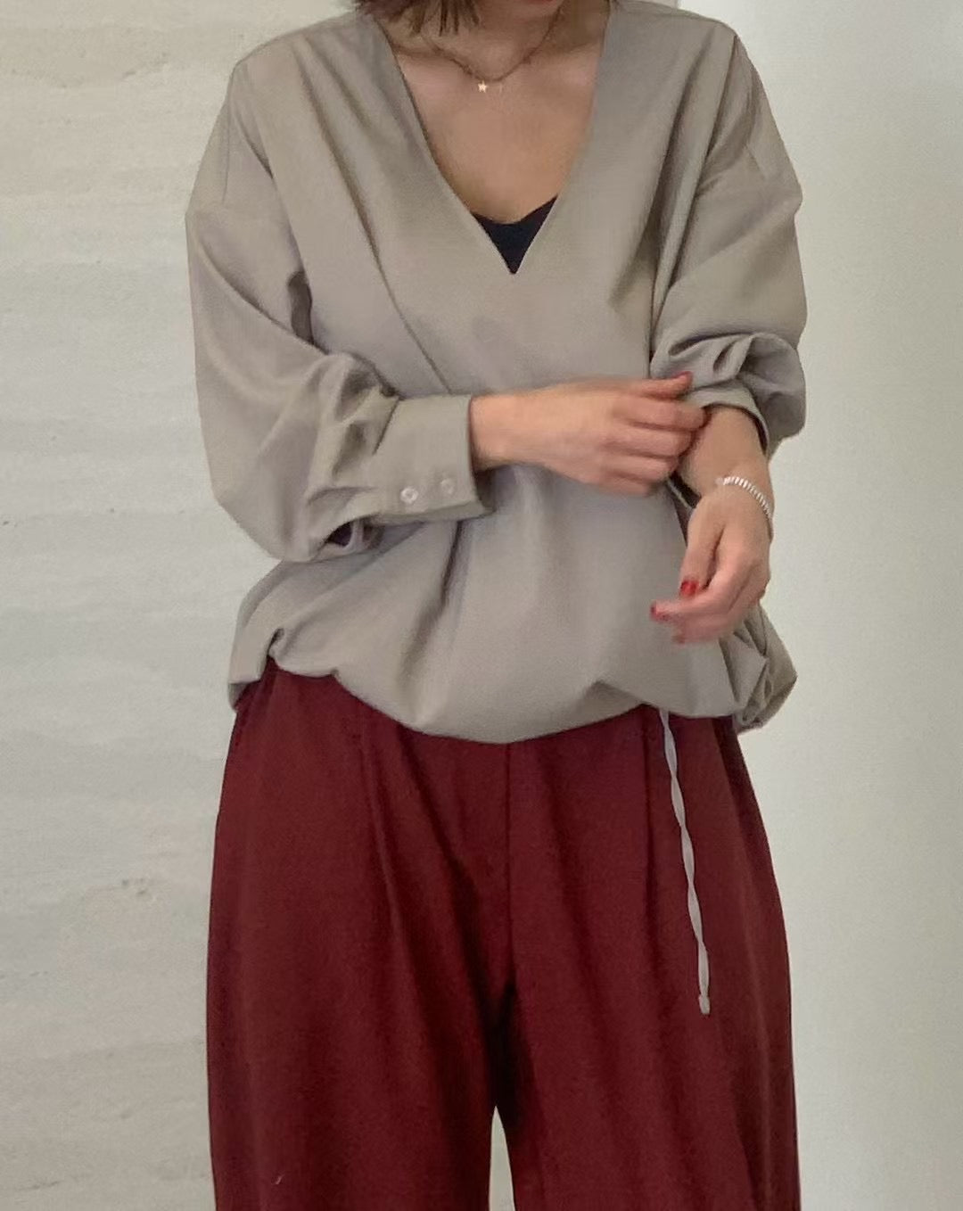 V NECK CHIFFON TOP