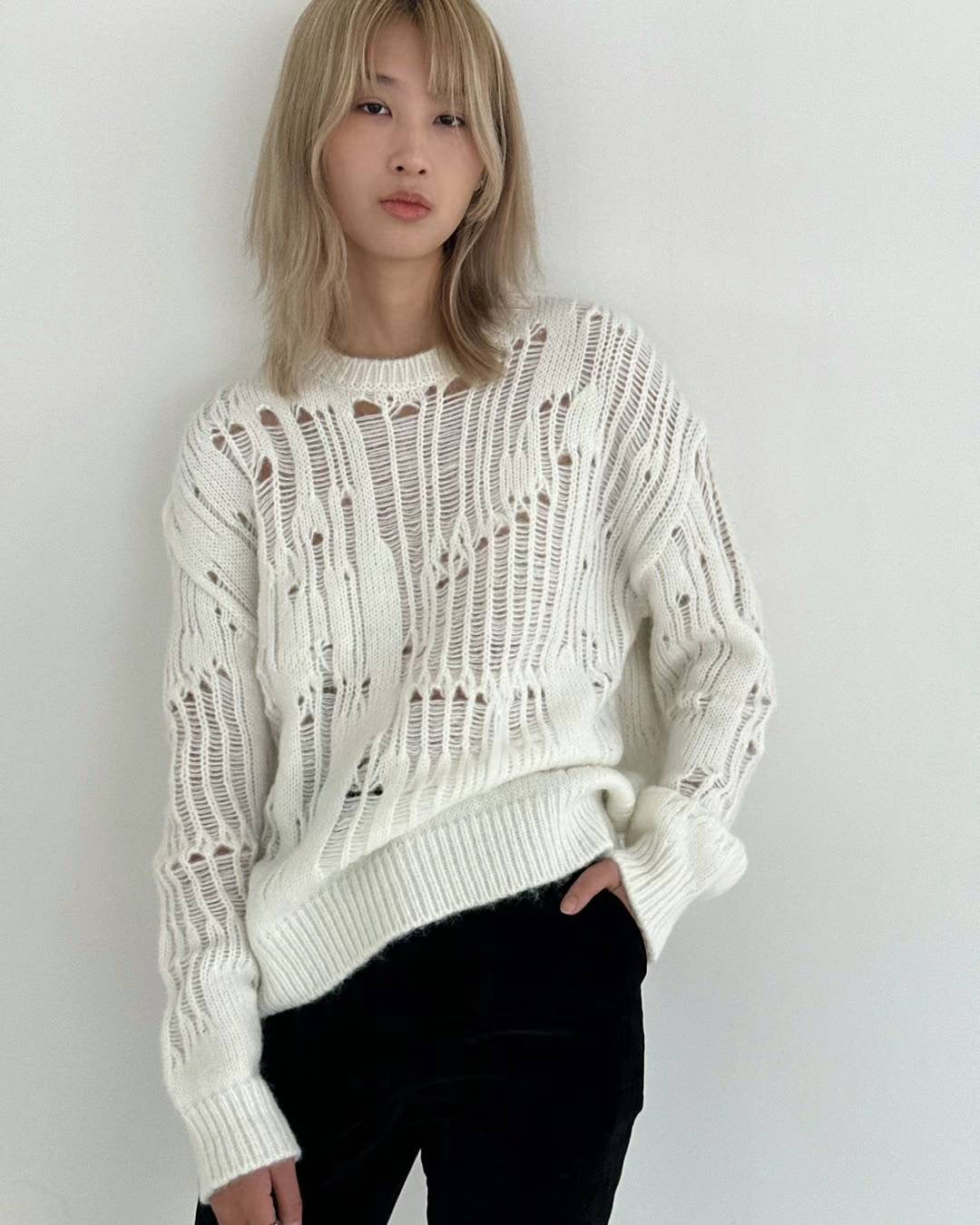 DISTRESSED DROP SHOULDER KNIT