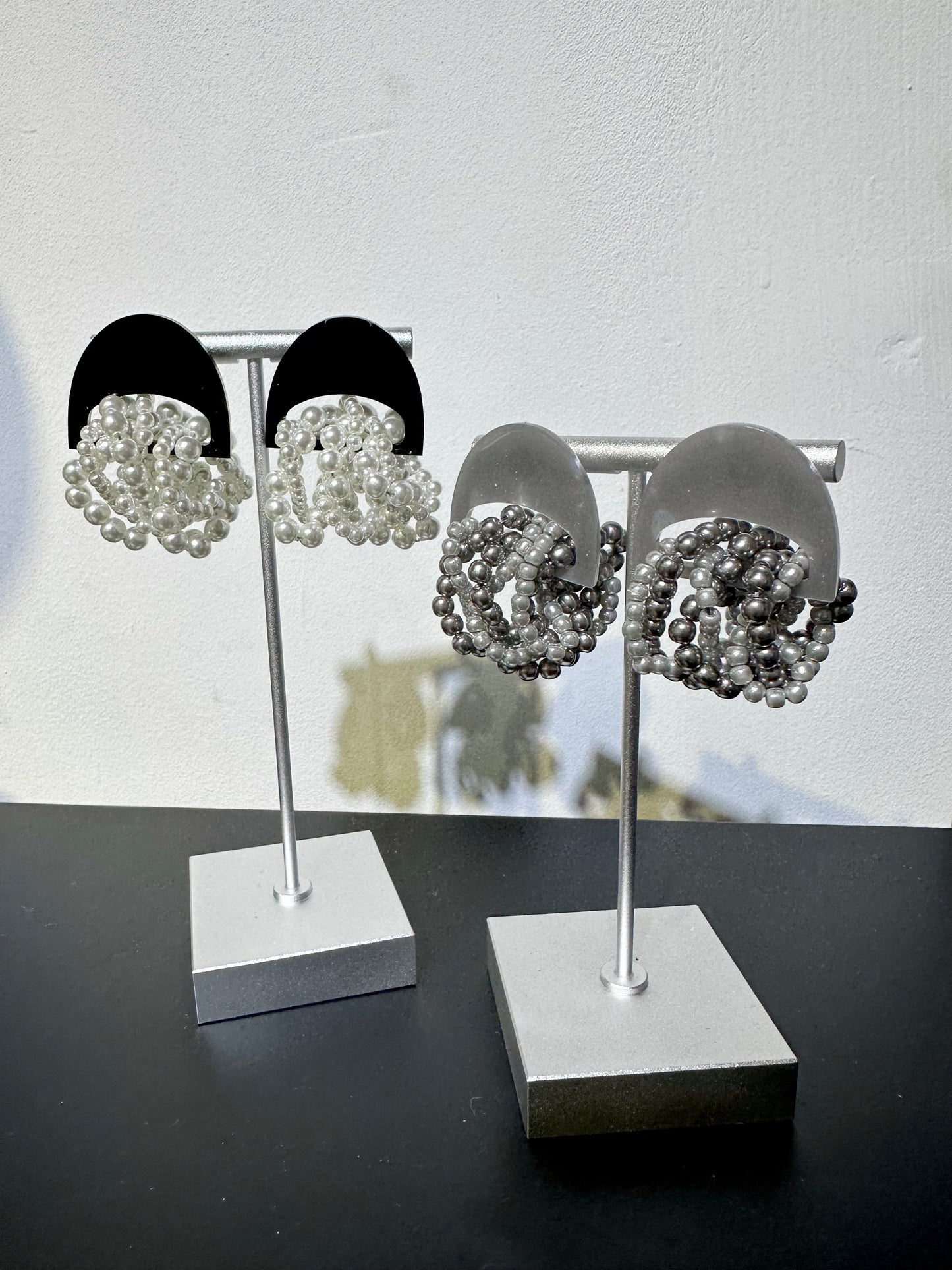 SEMICIRCLE SEED PEARL EARRINGS