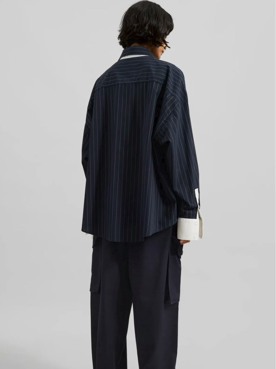 CONTRAST SLEEVES PINSTRIPES SHIRT