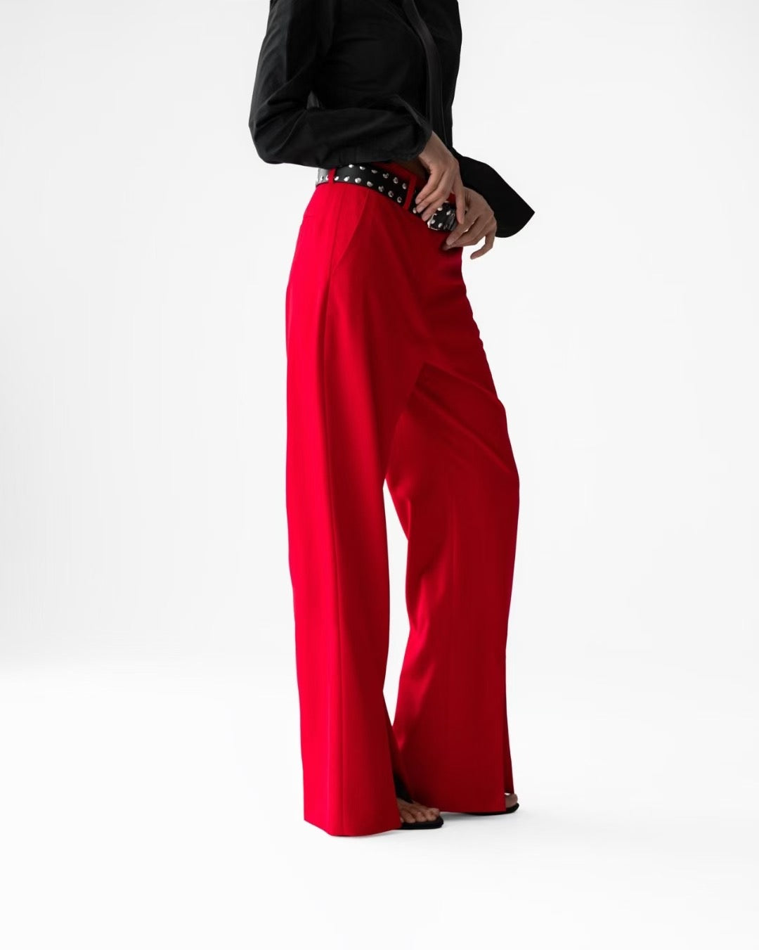 ELEGANT SPLIT-FLARE TROUSERS