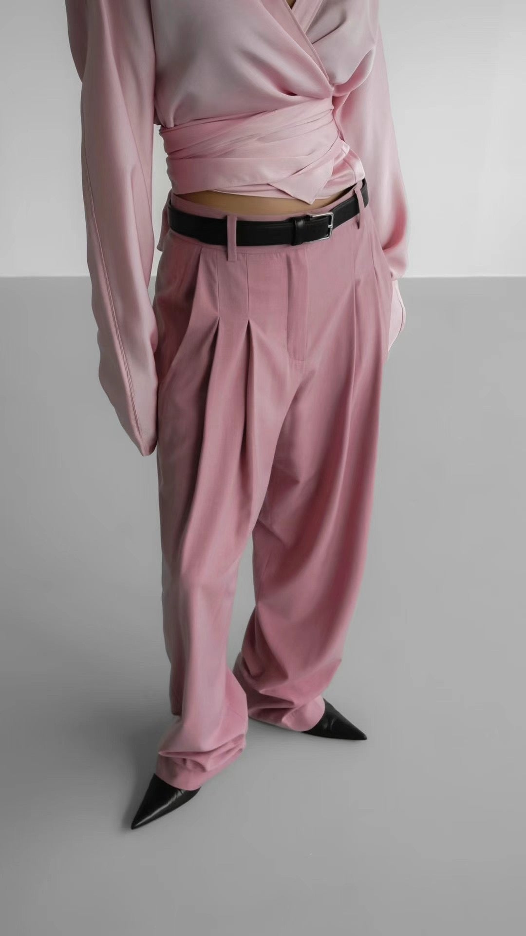HIGH WAIST THIN TEXTURE TROUSER
